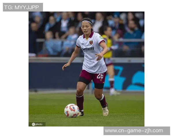 李梦雯精彩进球助力中国女足逆转晋级决赛展现团队实力与风采